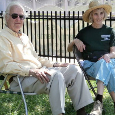 image of Sue and Bob Finch